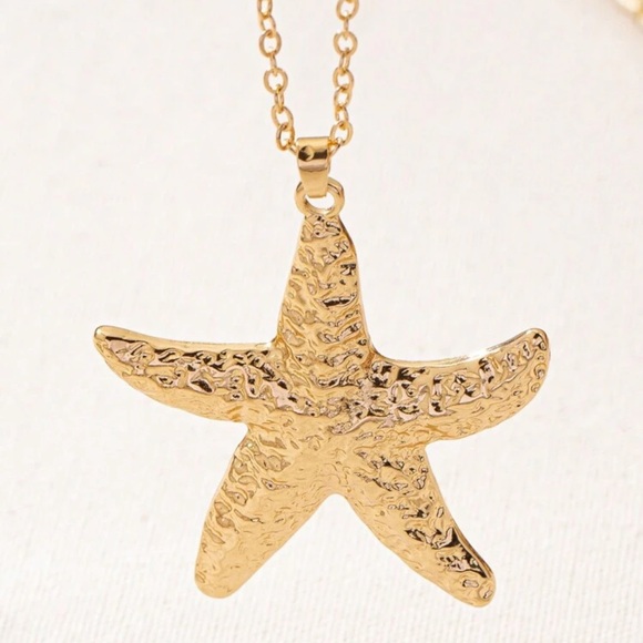 Gold Starfish Pendant Necklace - Picture 3 of 6